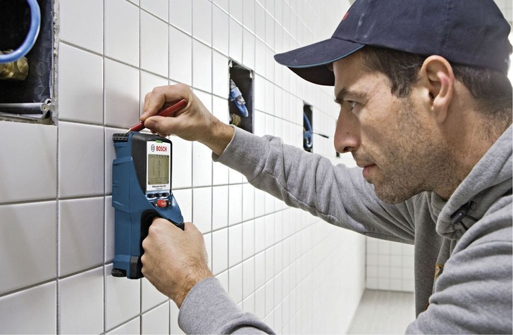 Multi-Detektoren können beim Bohren an kniffeligen Stellen den Blutdruck senken. - © Bosch
