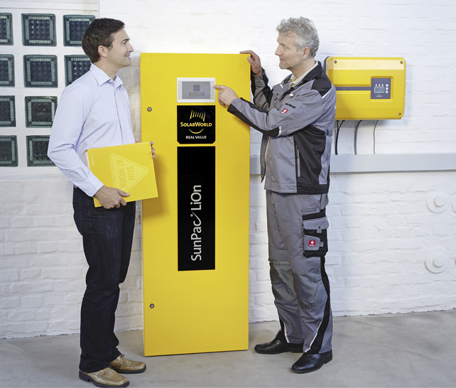 
Batteriespeicher wie der Sunpac Lion von Solarworld sorgen für mehr Unabhängigkeit vom Versorger. Dies ist heute schon ein gutes Verkaufsargument – und gleichzeitig auch das mit besten Zukunftsperspektiven.
