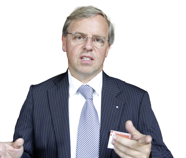 



Dr. 
Felix Gassmann
 studierte Elektrotechnik an der ETH Zürich und an der University of California, Berkeley. Seit 1999 ist er CEO der Sauter Building Control Schweiz AG, CH-4153 Reinach, Telefon (0041) 6 17 17 75 75, reinach.sbc@ch.sauter-bc.com
