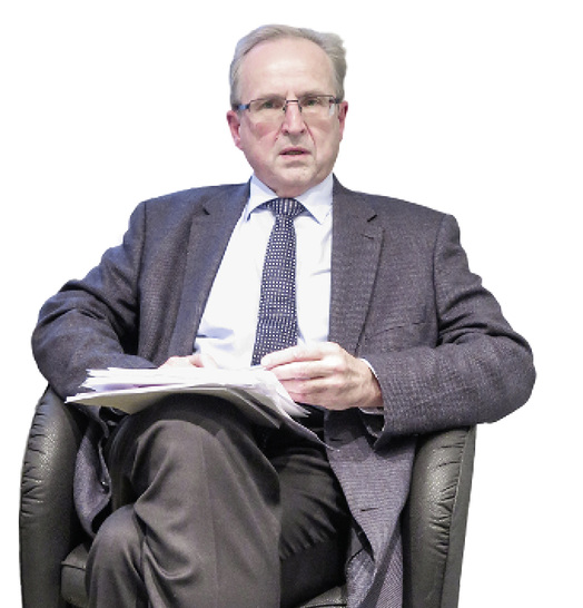 
Dr. 
Hans-Balthas Klein
 war von 1980 bis Ende 2015 Hauptgeschäftsführer des Fachverbands SHK Baden-Württemberg. 
