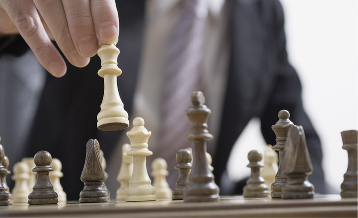 
Wer führt? Die Frage beschäftigt auch weite Teile der SHK-Vertriebslandschaft.



