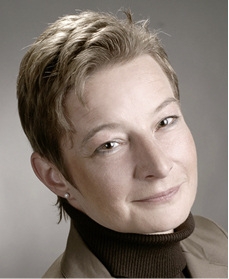 

Nicola Stammer ist Dipl. Ing. Innenarchitektur. Ihr Repertoire reicht bis hin zum Ladenbau, aber Badplanung ist ihr eigentliches Steckenpferd. 





www.nico-stammer.de

