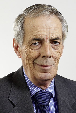 
Gerhard Lutz ist im Alter von 80 Jahren verstorben.
