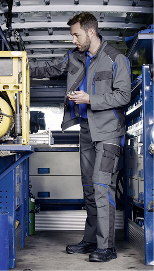 <p>
Die Mietkollektion Elements von DBL eignet sich für drinnen und draußen.
</p>
<p>
</p> - © DBL
 
Die Mietkollektion Elements von DBL eignet sich für drinnen und draußen.