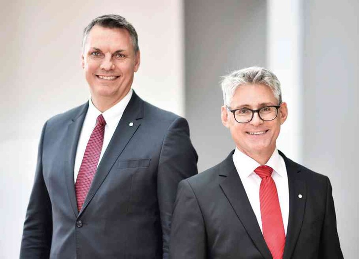 Bilden seit 1. Januar 2018 den Vorstand der SHK AG: Sven Mischel und Harald Belzer (v.l.) - © SHK AG
