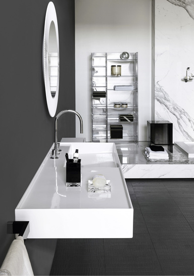 <p>
Die Serie Kartell by Laufen war 2013 die erste Komplettbad-Kollektion, bei der die Saphirkeramik zum Einsatz kam. Die ikonischen Waschtische der Kollektion haben wesentlich dazu beigetragen, dass die dünnwandige Keramik einen Trend im Baddesign gesetzt hat.
</p>
<p>
</p> - © Laufen
 
Die Serie Kartell by Laufen war 2013 die erste Komplettbad-Kollektion, bei der die Saphirkeramik zum Einsatz kam. Die ikonischen Waschtische der Kollektion haben wesentlich dazu beigetragen, dass die dünnwandige Keramik einen Trend im Baddesign gesetzt hat.