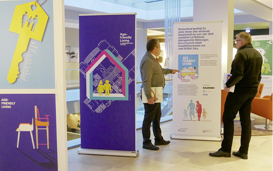 <p>
Motive aus dem Plakatwettbewerb Altersgerechtes Wohnen sind für Ausstellungen ausleihbar.
</p>
<p>
</p> - © ZVSHK
 
Motive aus dem Plakatwettbewerb Altersgerechtes Wohnen sind für Ausstellungen ausleihbar.