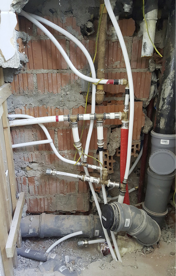 
Eine Montag-Morgen-Frust-Installation.



