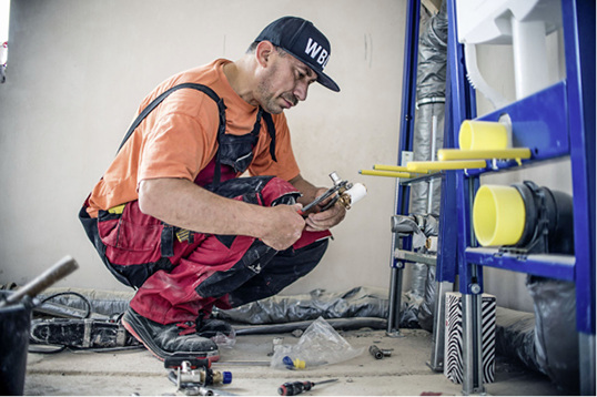 
Die Arbeitskleidung von Weitblick hat den Kurztest auf der Baustelle bestanden.



