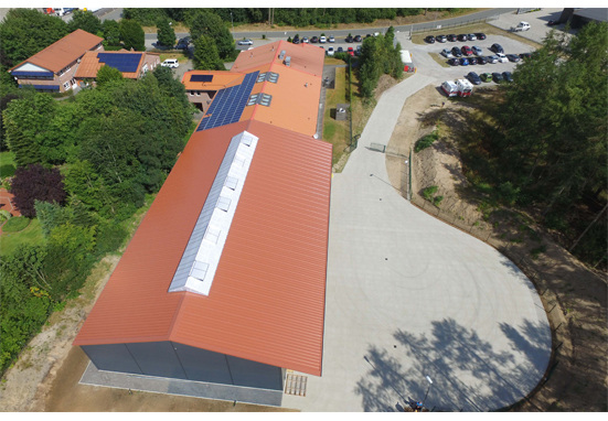 Die neue 800 m2 große Halle der Esders GmbH.