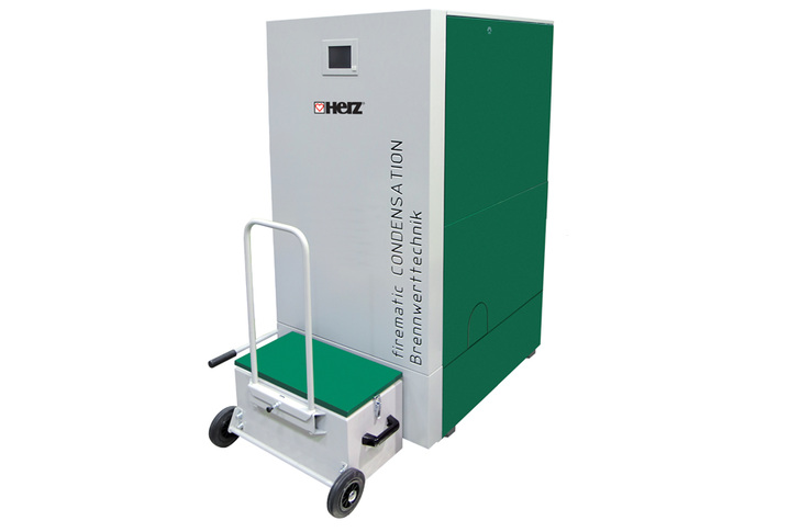 Hackgut-Brennwertkessel Firematic Condensation 30/40