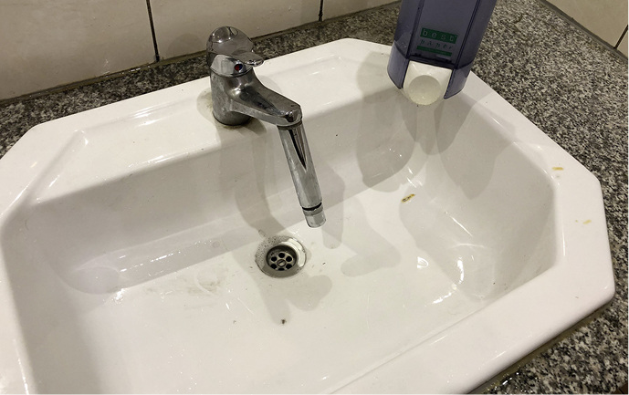 



Da passiert nix. Gar nix.
