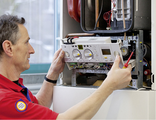 

Aufstieg zum SHK-Kundendiensttechniker: Mehrmonatige Kurse starten im kommenden Jahr.





