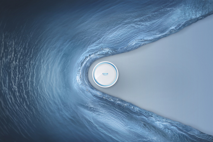 Der Wassersensor Grohe Sense warnt bei Wasseransammlungen oder Frostgefahr.