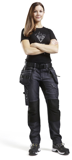 
Die Bundhose von Blåkläder gibt es auch für Damen.



