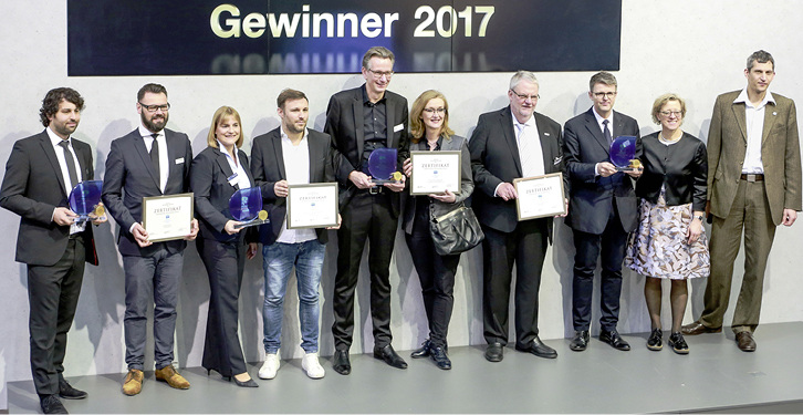 



Zur ISH vor zwei Jahren hat der ZVSHK vor großem Publikum die Gewinner der dritten Wettbewerbsrunde prämiert.
