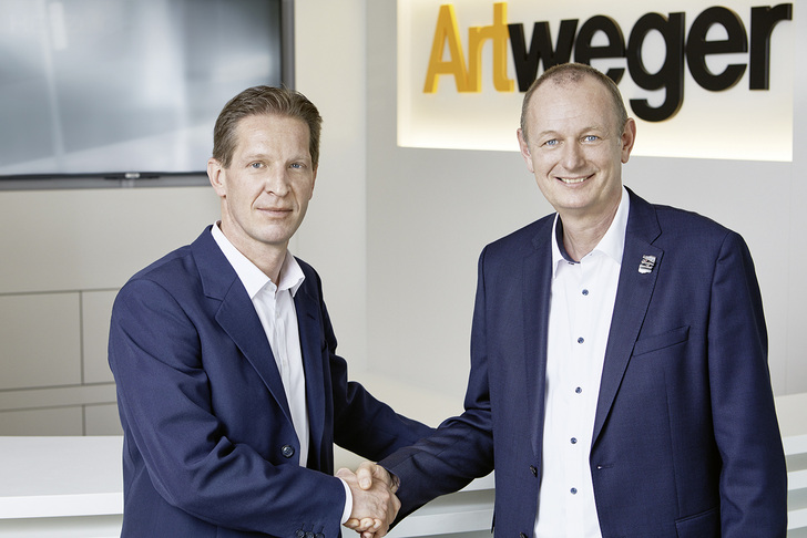 Mag. Andreas Hirsch und Gerhard Aigner Artweger Geschäftsführer (v.l.n.r.) - © Artweger
