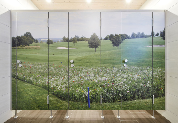 WC-Trennwandsystem PRIMO Kn mit Digitaldruck