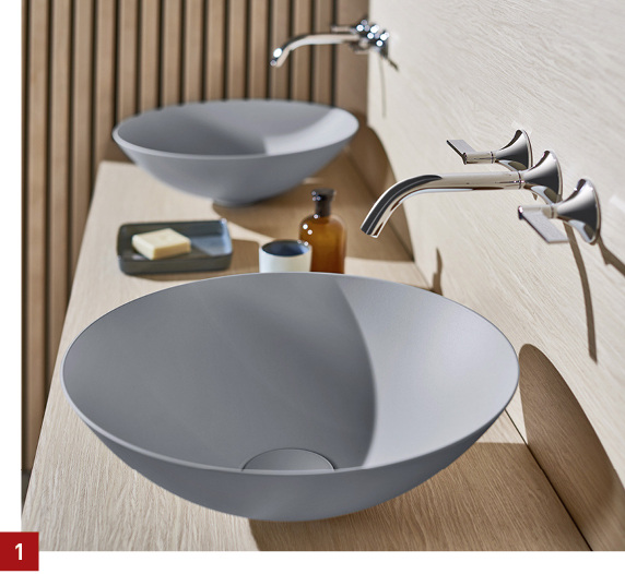 
1 Das Schalenbecken Terra fällt durch fein abgestimmte pastellige Farbnuancen auf.



