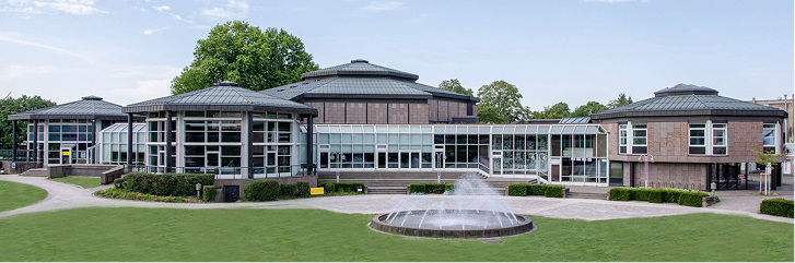 <p>
In der Badner Halle Rastatt spielt sich das Geschehen des Verbandstags 2019 überwiegend ab.
</p>

<p>
</p> - © Stadt Rastatt

