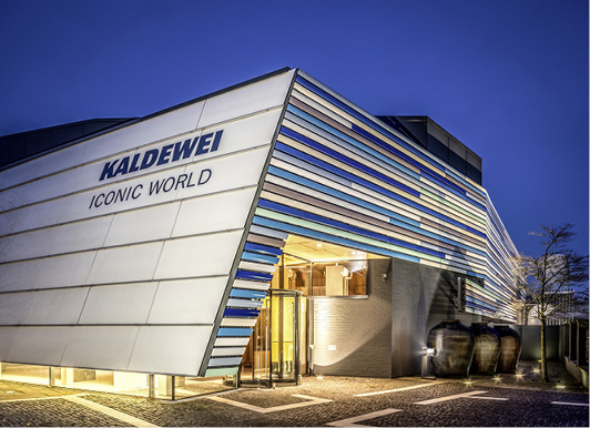 <p>
Bei Kaldewei können sich Architekten, Planer, Verkäufer und Handwerker auch zu Designthemen weiterbilden.
</p>

<p>
</p> - © Kaldewei

