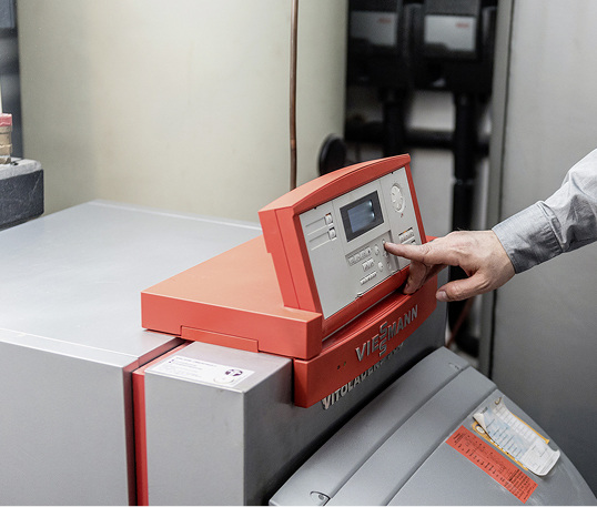 
Mit Smarthome-Anwendungen und weiteren Maßnahmen sind auch Ölheizungen klimafreundlich.



