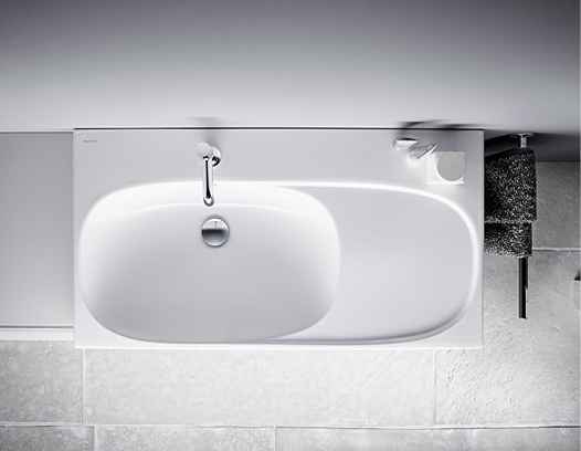 
Neu produzierte Badkeramiken werden ab sofort mit dem Geberit-Logo ausgeliefert.



