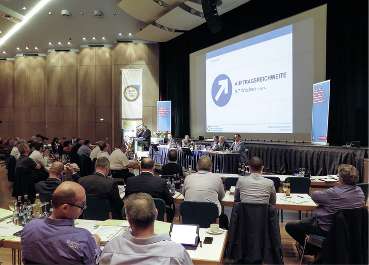 
Um die positive Entwicklung auch in Zukunft fortzuschreiben, treibt der Fachverband seine Anstrengungen in Sachen Nachwuchsgewinnung und Fachkräftesicherung voran. 



