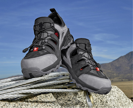 
Eine bequeme und sichere Option für heiße Arbeitstage ist die Sicherheitssandale Pallas von engelbert strauss.



