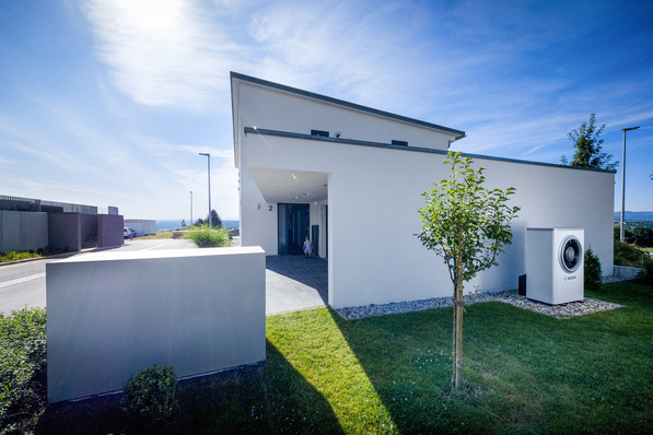 In diesem Einfamilienhaus sorgt ein Energiemanager für einen Autarkiegrad von mehr als 55 %.