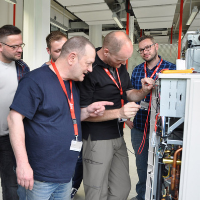 Mitsubishi Electric ist neuer Trainingspartner des VDI nach VDI 4645 zur Planung und Errichtung von Wärmepumpen-Anlagen.