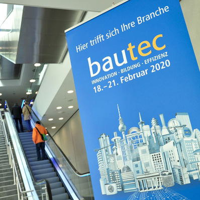 Am 23. Oktober 2019 fand das Pressegespräch anlässlich der bautec 2020 zum Thema „Bezahlbarer Wohnungsbau mit seriellem und modularem Bauen“ statt.