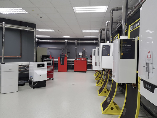 Jetzt wurden Trainingsräume in Süddeutschland bezogen.