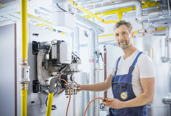 Die DVGW-TRGI ist das Basisregelwerk für alle an häuslichen Gasinstallationen tätigen Fachleute.