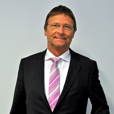 Dicht gedrängte Stände lassen das Herz des Marketingleiters höherschlagen, für den technisch orientierten Vertriebschef unserer Branchensegmente zählen jedoch andere Kriterien“, sagt Günther Mertz, Geschäftsführer des Fachverbands Gebäude-Klima.