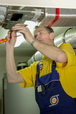 Das erforderliche Know-how für die Errichtung von Lüftungsanlagen ist im SHK-Handwerk verankert.