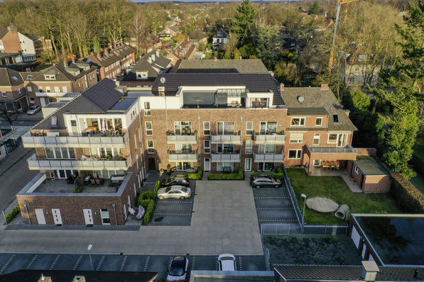 Was den Einsatz von Wärmepumpen angeht, haben Quartierslösungen gegenüber Einzelprojekten häufig deutliche Vorteile. Deshalb setzen ­immer mehr Kommunen auf Nahwärmenetze.