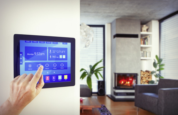 Bild 1: Der Oberbegriff Smart Living fasst eine Vielzahl an Themen zusammen, die mit der zunehmenden ­Digitalisierung von Gebäuden zu tun haben. Dieses Geschäftsfeld lässt sich schrittweise erschließen.