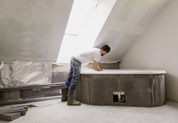 Besonders Entwässerungsleitungen im Bestand haben bei der Sanierung einen großen Einfluss auf die Planungs- und Ausführungsleistungen