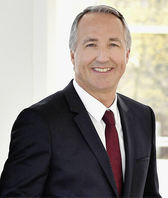 Oliver P. Kuhrt  ist Geschäftsführer der Messe Essen GmbH.