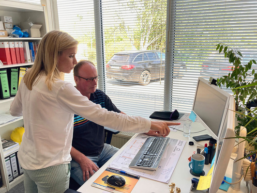 Als Digital-Coach des Großhändlers „Hermann Stitz & Co. Rostock KG“ betreut Susann Köpke SHK-Fachhandwerksbetriebe in ganz Mecklenburg-Vorpommern