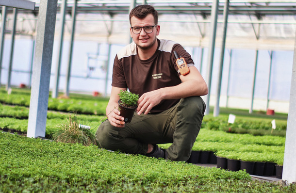  Durch die neue Holzfeuerungsanlage mit Wärmerückgewinnung spart Sven Rankers knapp 280 t Kohle im Jahr.