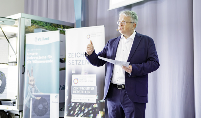  Der Heizungscheck und seine Umsetzung waren Thema des Vortrags von Dr. Matthias Wagnitz.