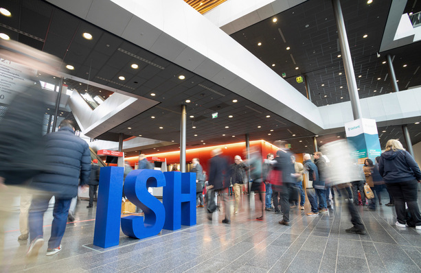 Im Vorfeld der ISH veranstalten die beiden Verbandstitel des ZVSHK, IKZ und SBZ, eine Webinarreihe rund um die Themen der Messe.