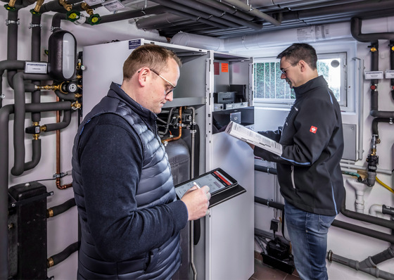 Sanitär, Heizung, Elektro: Für die wichtigen haustechnischen Gewerke bietet das Team von Gebro Herwig mit insgesamt 120 Personen alle Dienstleistungen rund um Planung, Installation und Wartung, stark unterstützt durch digitale (Hilfs-)Mittel.