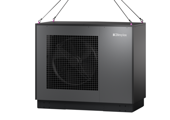 Mithilfe optional erhältlicher Kranösen, die an der Geräteoberseite angeschraubt werden, lässt sich die System C-Wärmepumpe ganz einfach an den Aufstellort transportieren und einbringen.