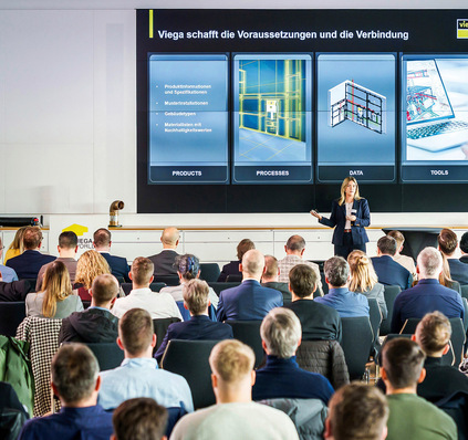 Mehr als 100 Fachleute aus ­unterschiedlichsten Zweigen der Baubranche setzten sich beim BIM-Fachkongress ­intensiv mit den aktuellen ­Entwicklungen und der Zukunft des Bauens auseinander.