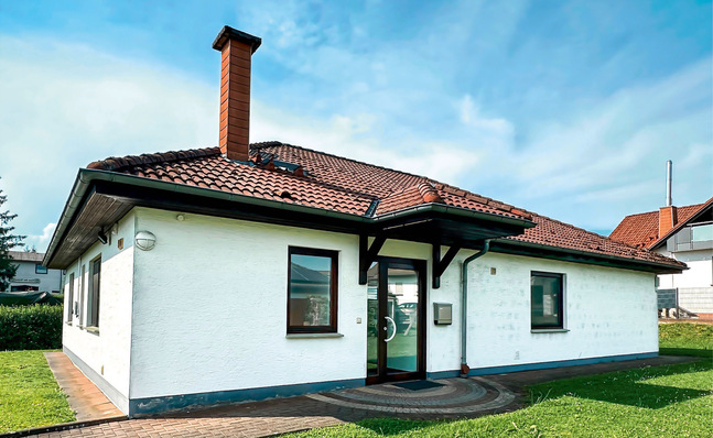 Bungalow aus den frühen 80er Jahren.