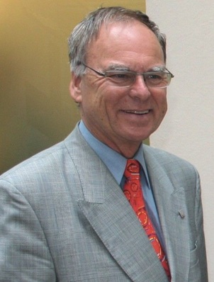 Sieben Jahre leitete er die Bufa Klempnertechnik: Goldene Ehrennadel für Rainer Schaefer