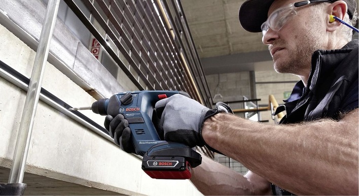 Akku-Werkzeuge sind leicht, kompakt und leistungsstark.